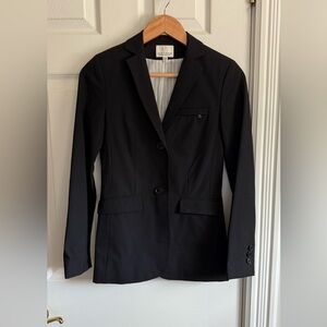Judith and Charles black blazer